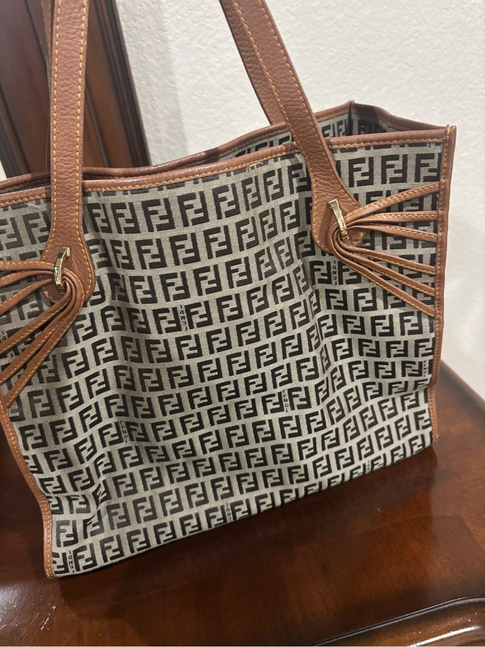 Fendi Tote - Picture 4 of 7
